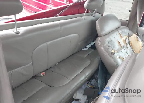 1997 Chevrolet C1500 Fleetside z USA, uszkodzony, nr VIN 2GCEC19R3V1144657